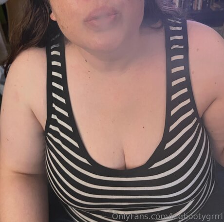 Bigbootygrrrl model xxx picture