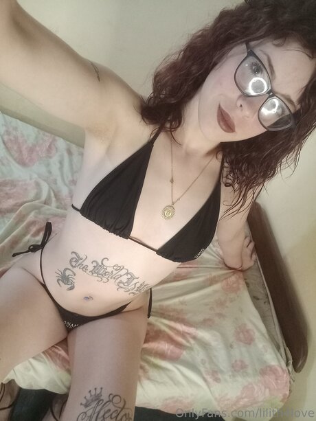 Lizbeth4love model pornographic images