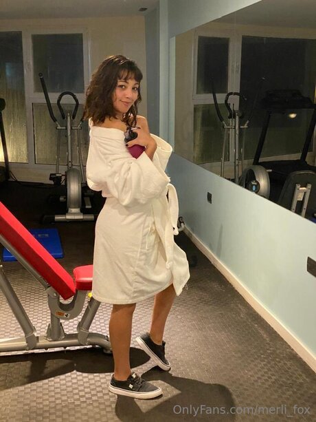 Merli Fox pretty actress pic