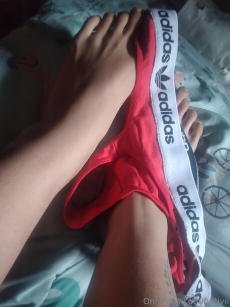 Hotivii naked actress picture