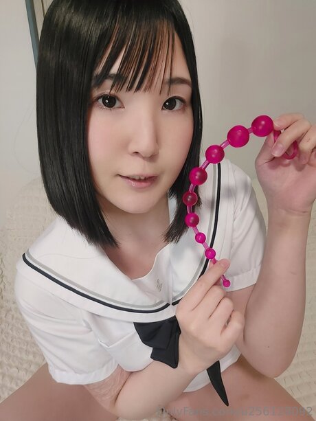 U256128092 pornstar free photo