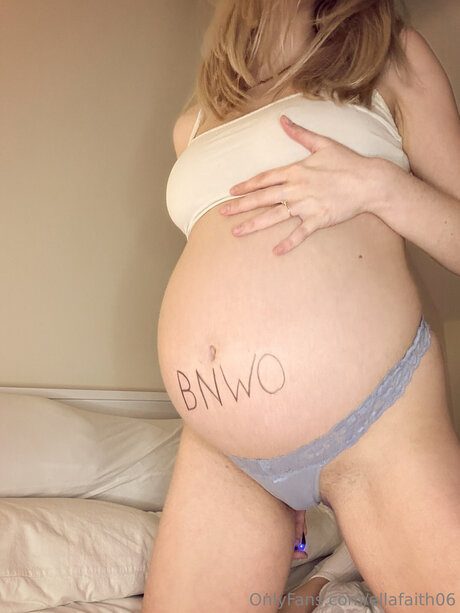 Ellafaith06 free model pics