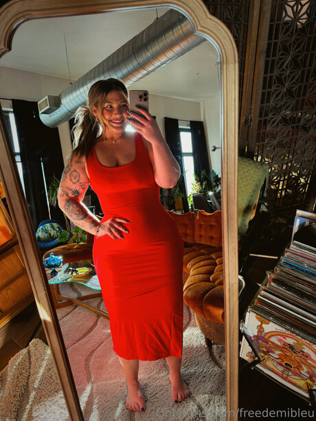 Freedemibleu pornstar perfect pictures