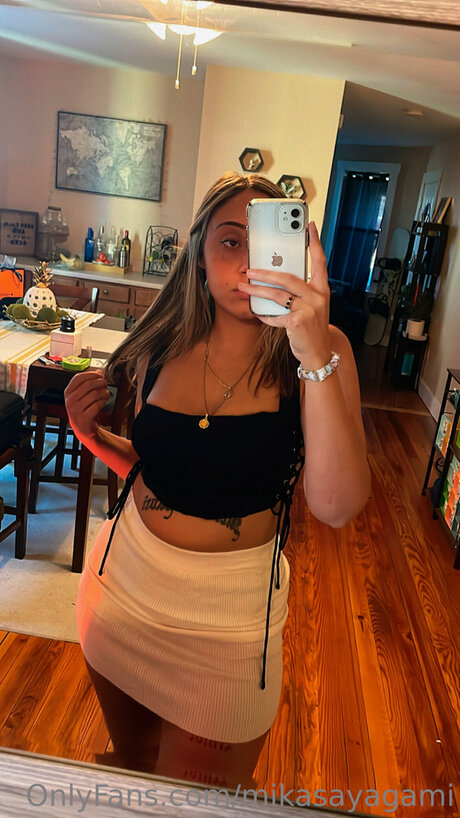 Mikasayagami pornstar hot pic