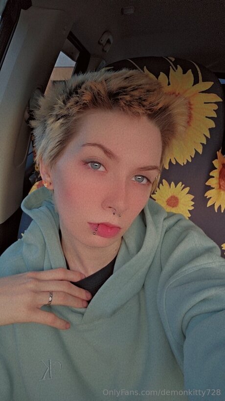 Demonkitty728 model nudes gallery