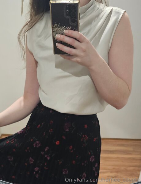 Hornee Couple beautiful star pictures