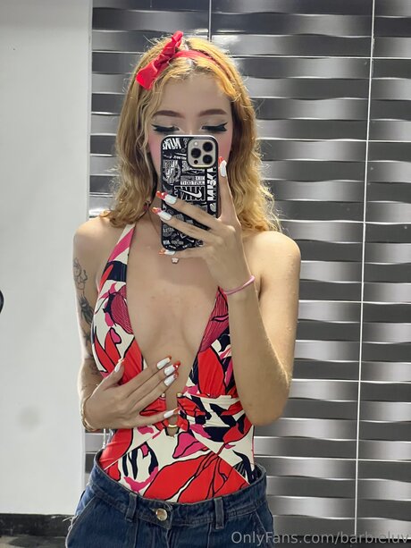 Barbieluv model perfect picture