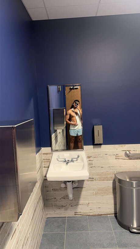 J Shredderson erotic star images