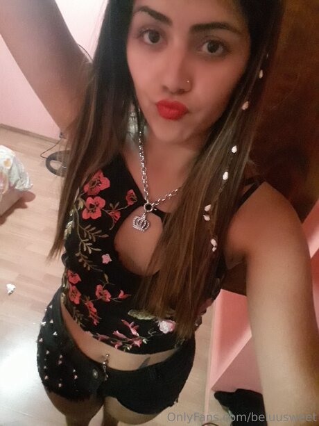 Beluusweet pretty model archive