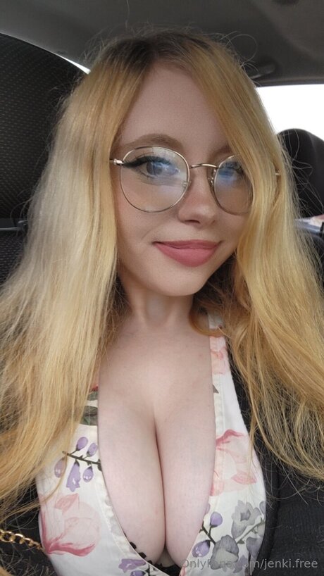 Jenki Free pornstar nude photo