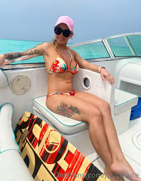 jassiecute model sexy pics