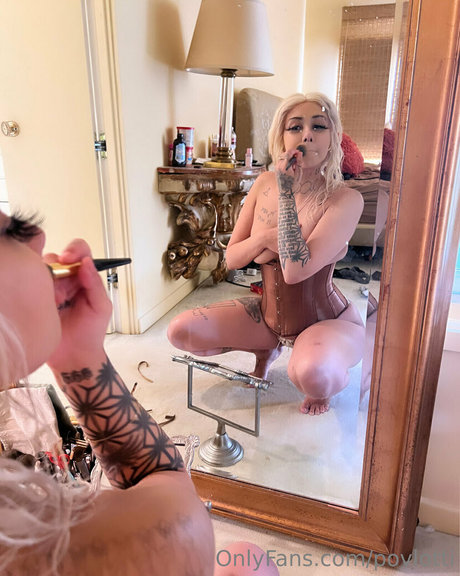 povlotti actress picture