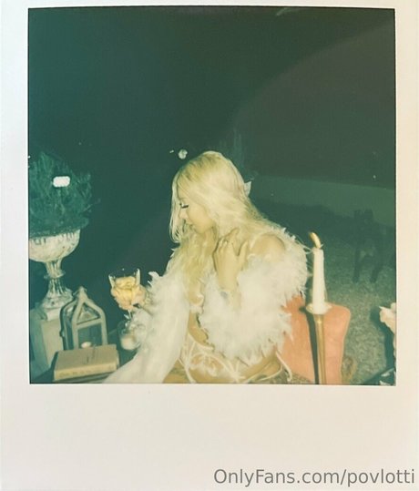 povlotti pornstar naked photo