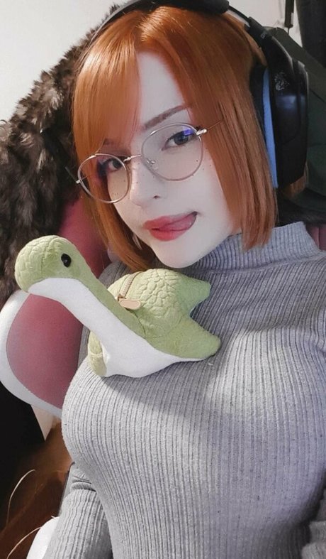 Smoettii perfect actress archive