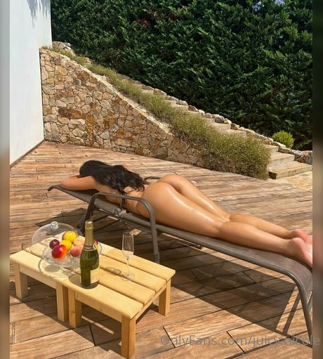 juicy nicole naked star galleries