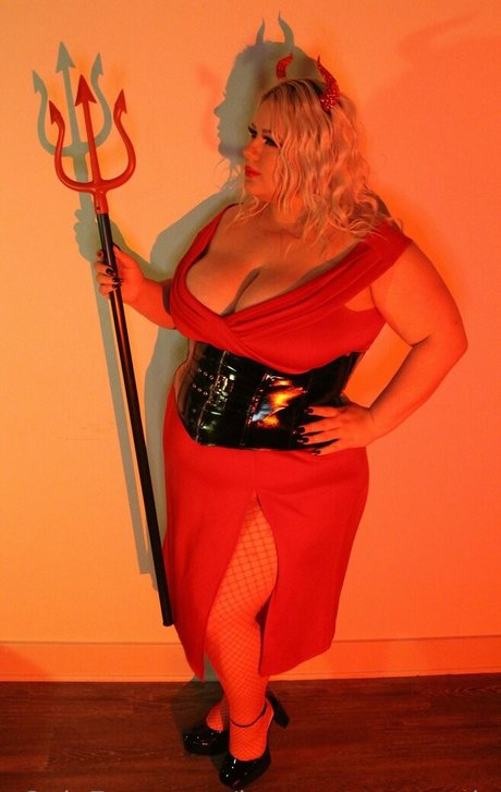 laceysummersvip naked pornstar pic