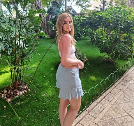 Suzy Lu pornographic star pics