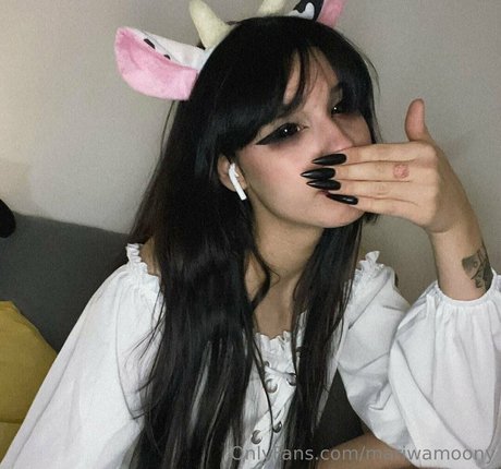 curvy onlyfans top pics