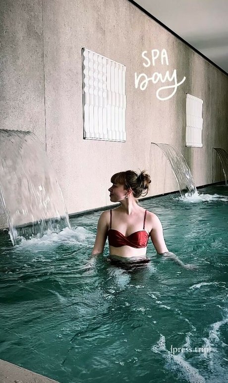 Abbie Budden model pornographic photos