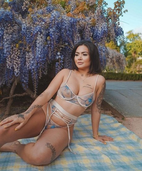 Michellen Cristina sex pornstar pics