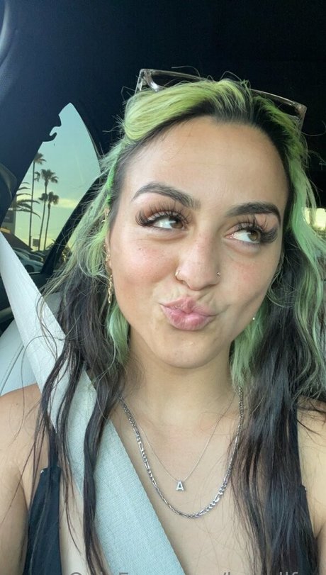 gfe hazell model pornographic pics