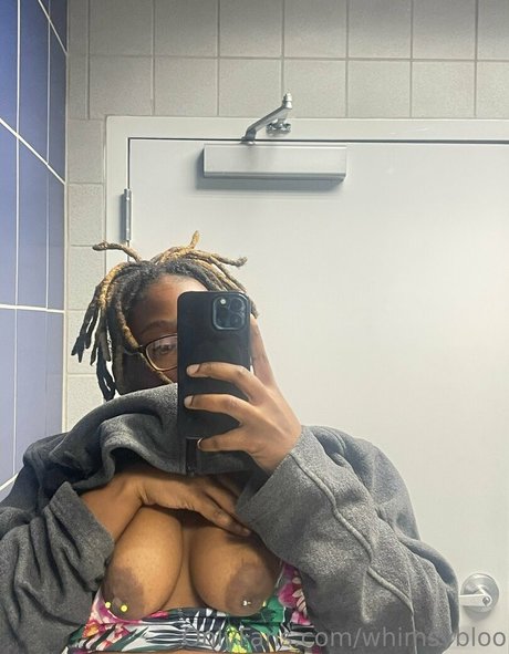 whimsybloo star naked pic