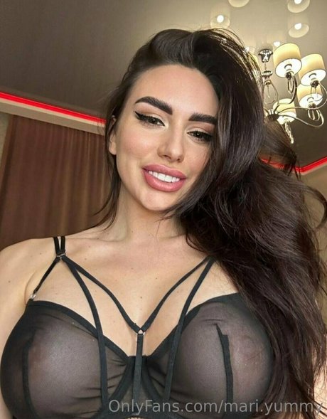 mari yummy high quality actress images