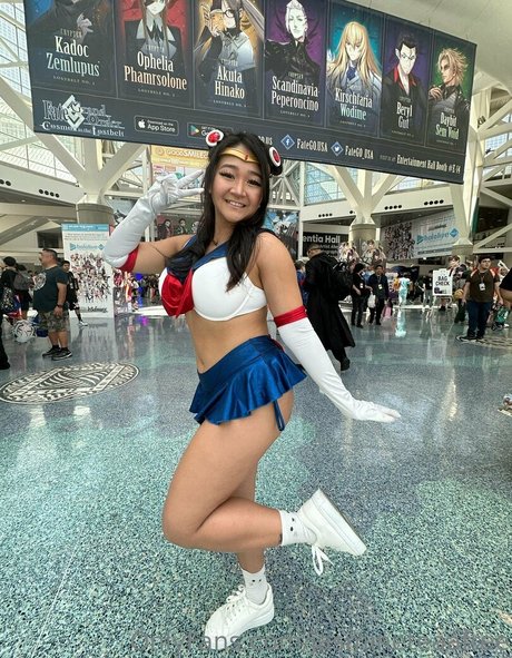 jasmineteaafree hot pornstar pic