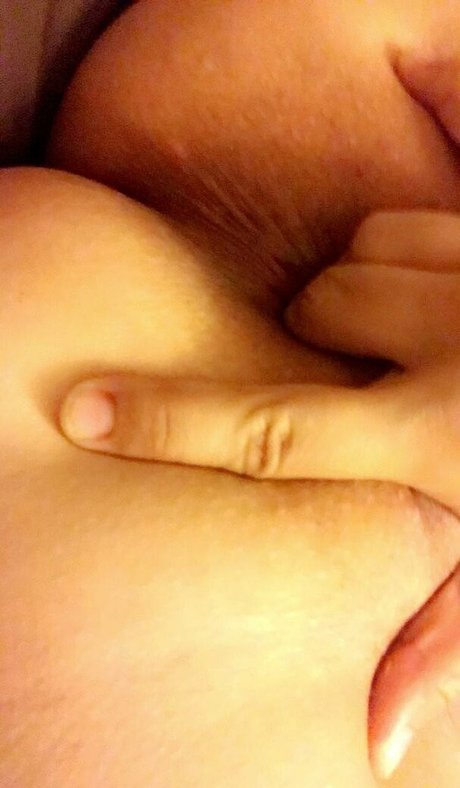 iceybabe nice pornstar photo