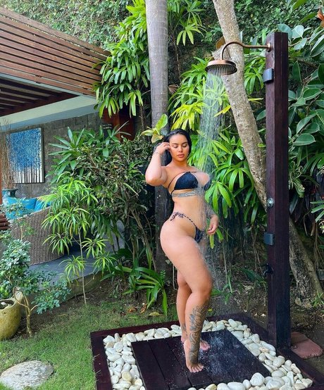 paremiria high quality actress gallery