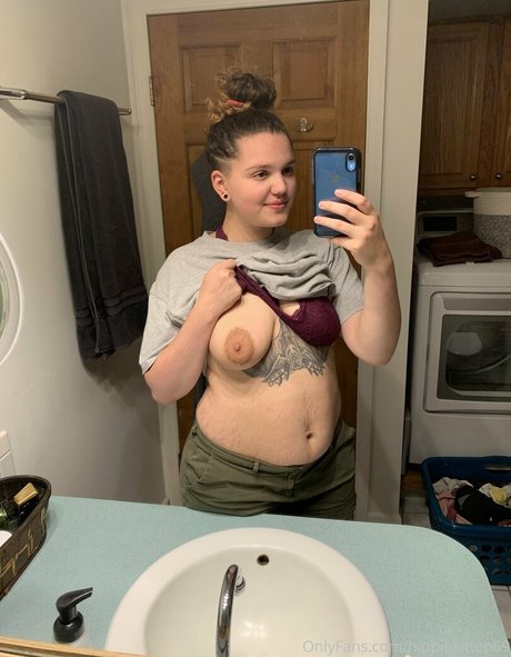 hippiekitten 420 art actress images