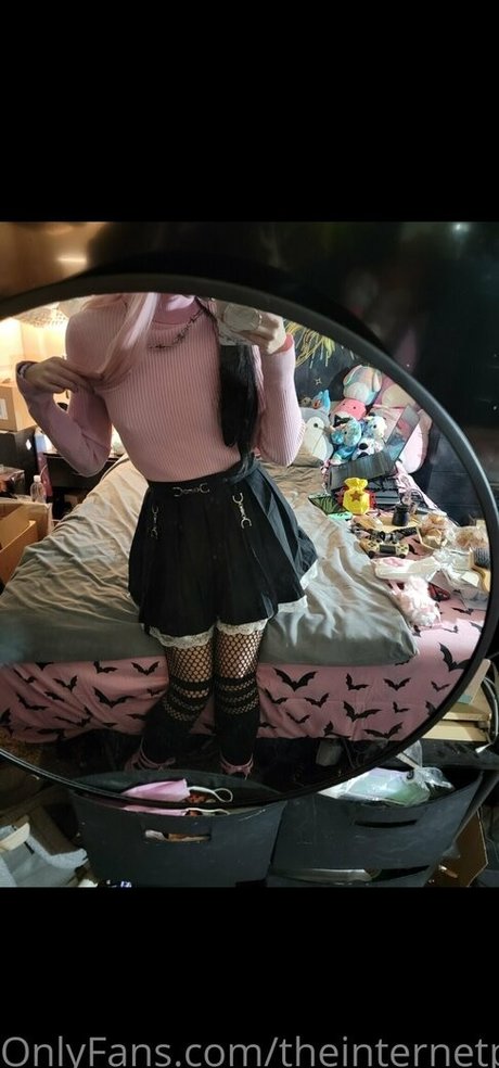 theinternetpet nudes pornstar picture