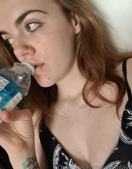 kalilaplays model perfect photo