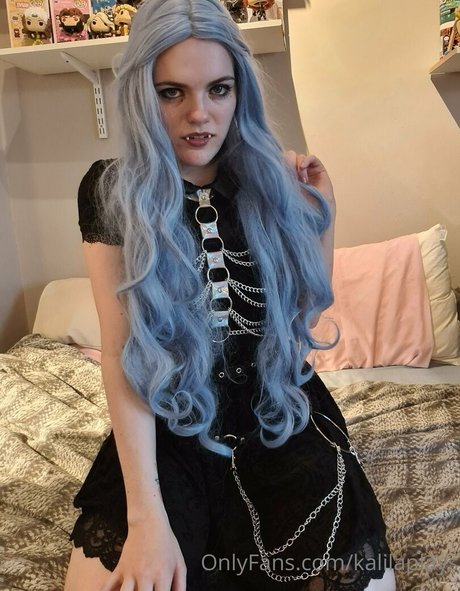 kalilaplays model nudes pics