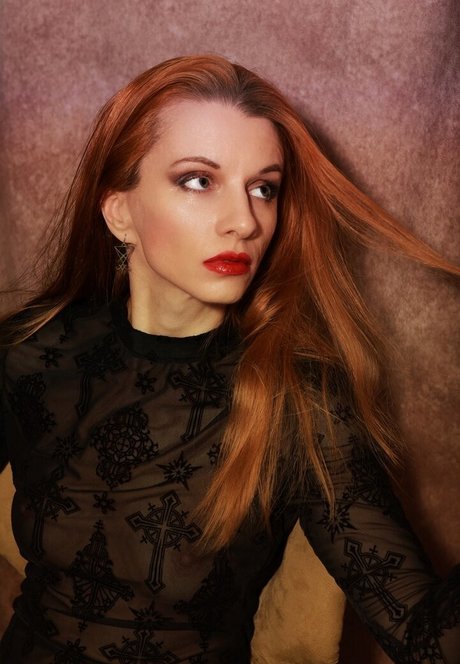 Anima Noira pornstar erotic pics