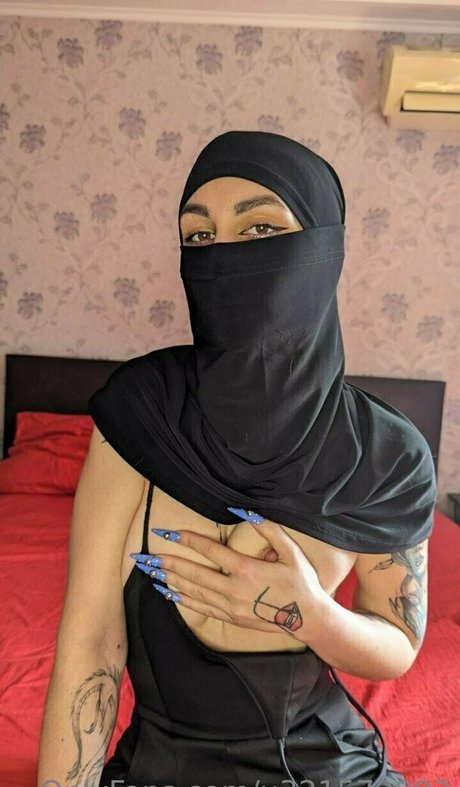 amirimus sexy pornstar image