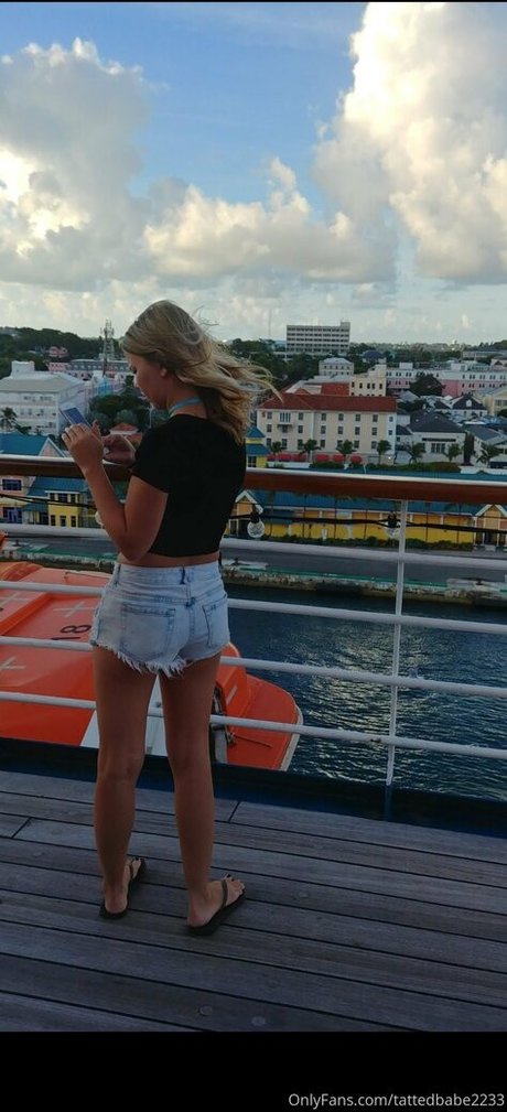 sadiedavis1187 top model images