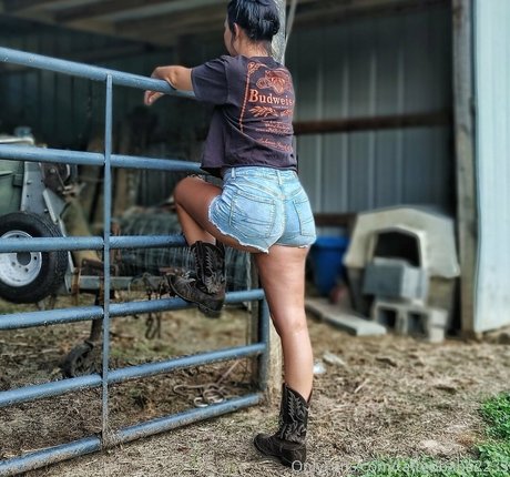 milf orgasm onlyfans free nude pic