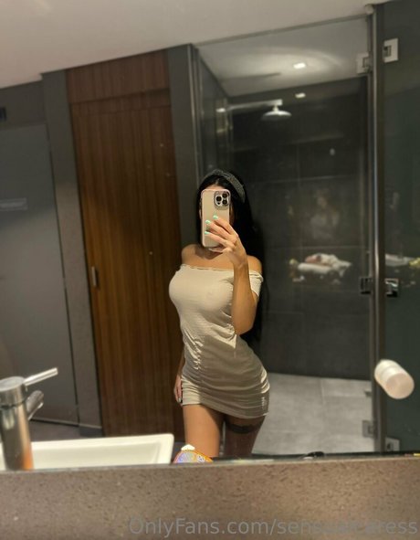 sensualcaress perfect pornstar pics