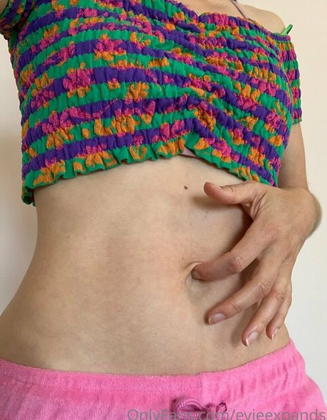 evieexpands star beautiful pics