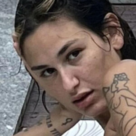 Nikairani top actress gallery