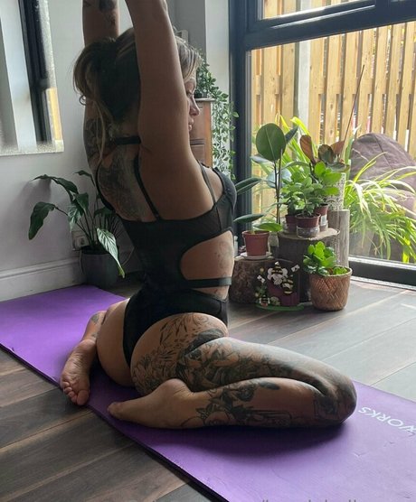 bendybellaacox free star pic