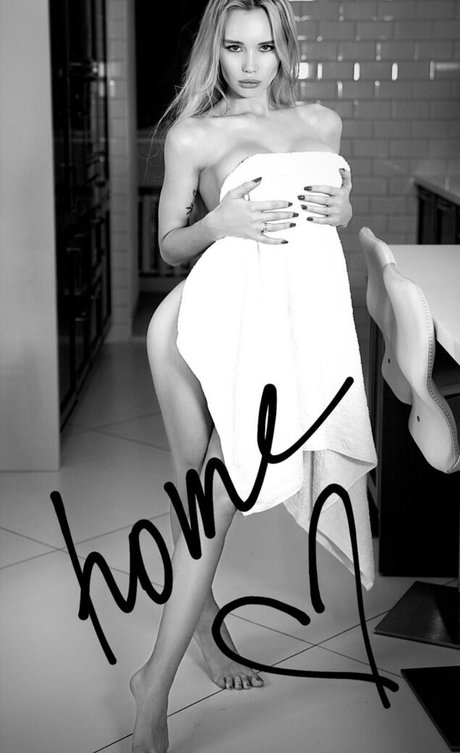 Olya Abramovich pornstar art photo