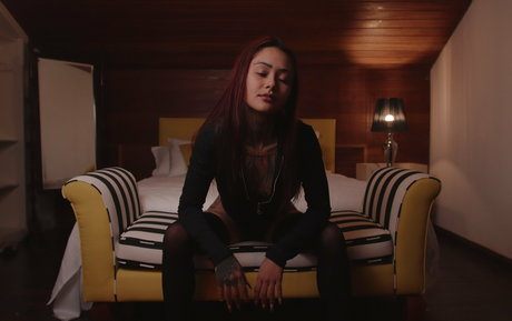 surya sparrow model free photos