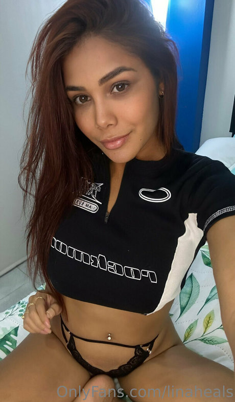 linaheals model nudes picture