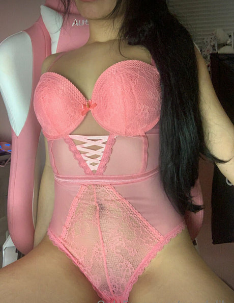 pearlylily best pornstar pictures