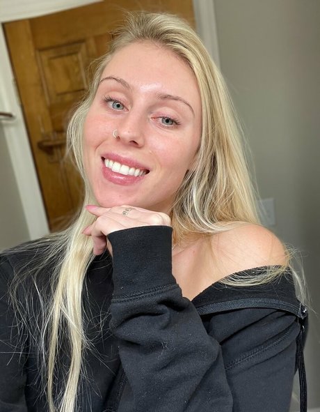 annamarie model perfect photos