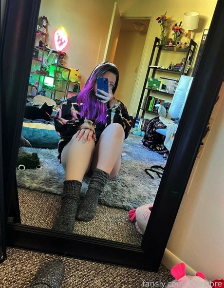 Strawbre model sex picture