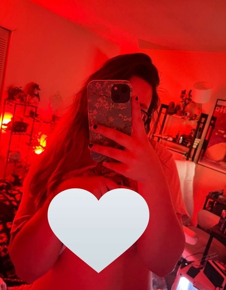 Strawbre model perfect images