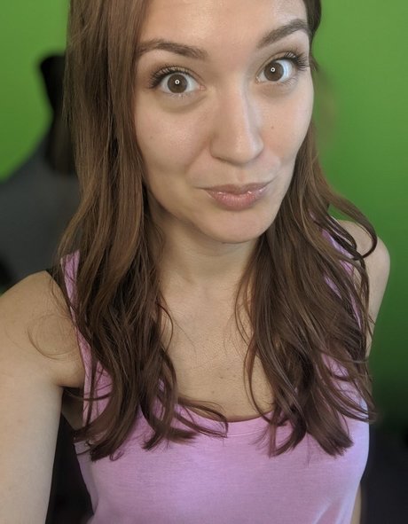 Erin Steeby exclusive star img